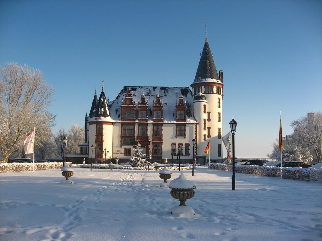 Seehotel Schloss Klink Exterior foto