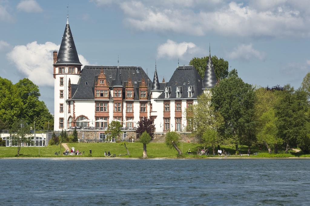 Seehotel Schloss Klink Exterior foto