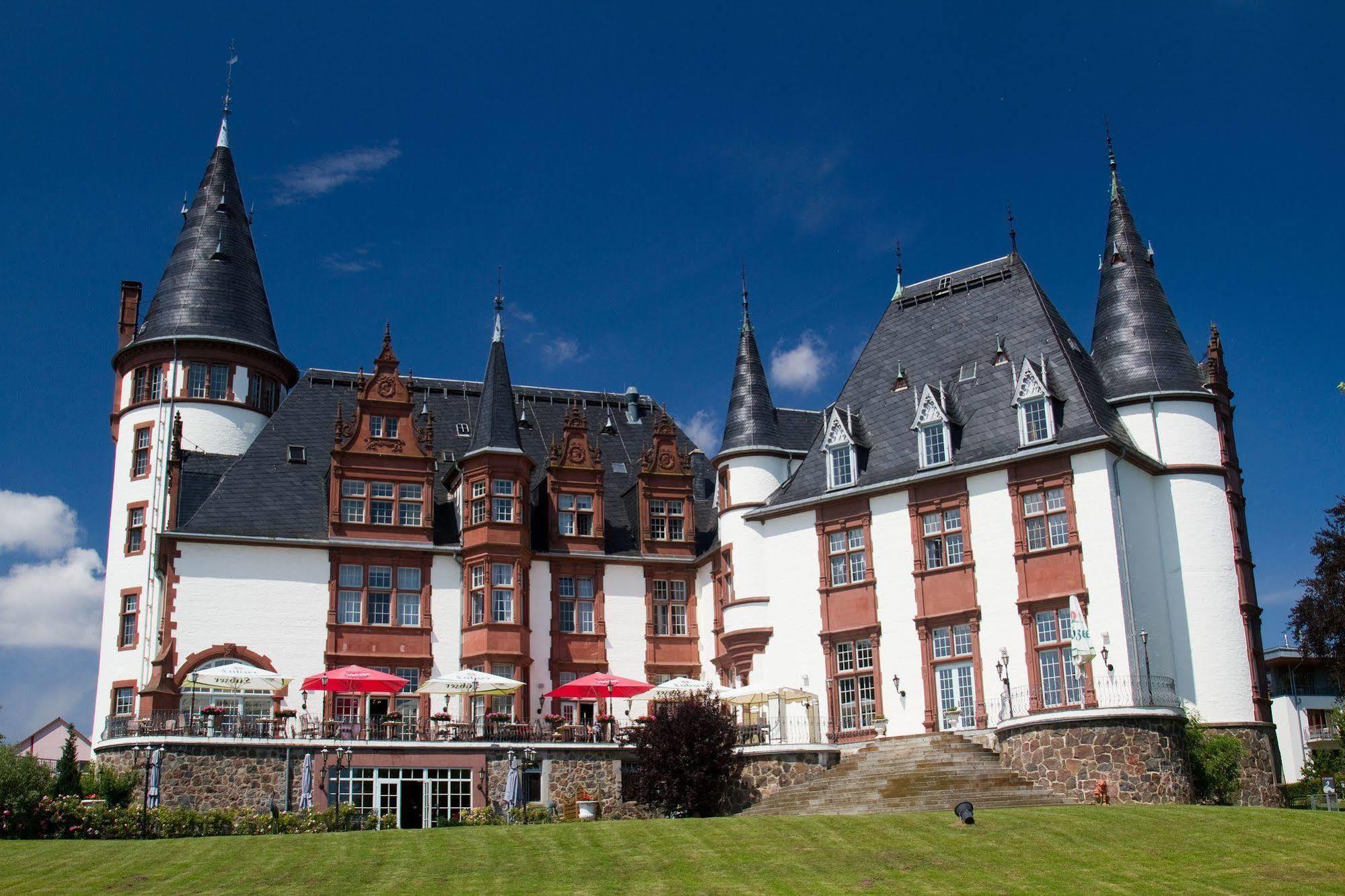 Seehotel Schloss Klink Exterior foto