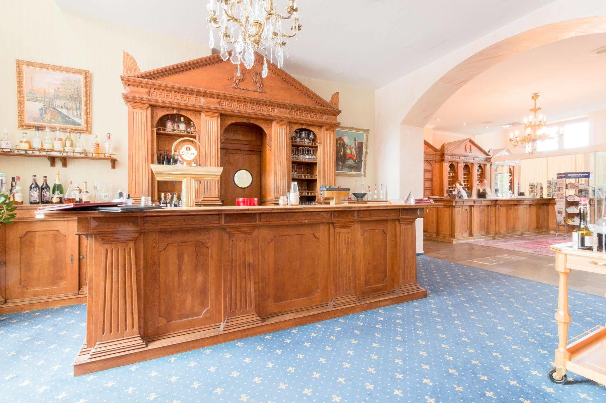 Seehotel Schloss Klink Exterior foto